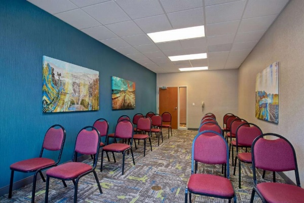 Hampton Inn & Suites Rohnert Park - Sonoma County image 26